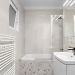 דירה Cozynest Platinia