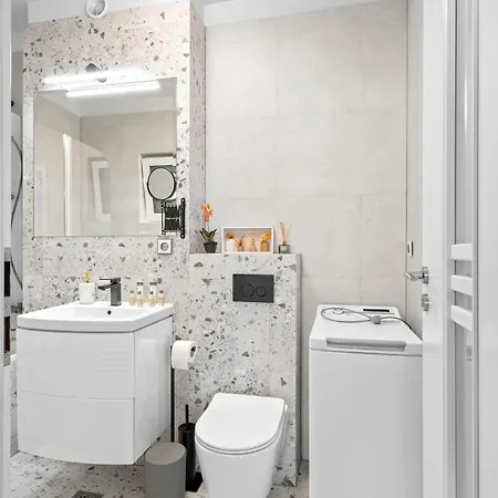 Cozynest Platinia Apartman *