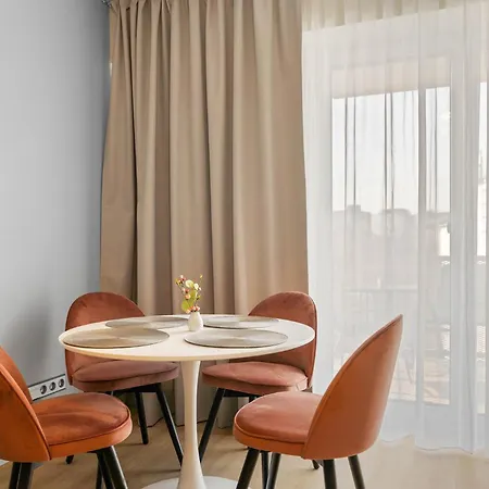 Cozynest Platinia Apartman